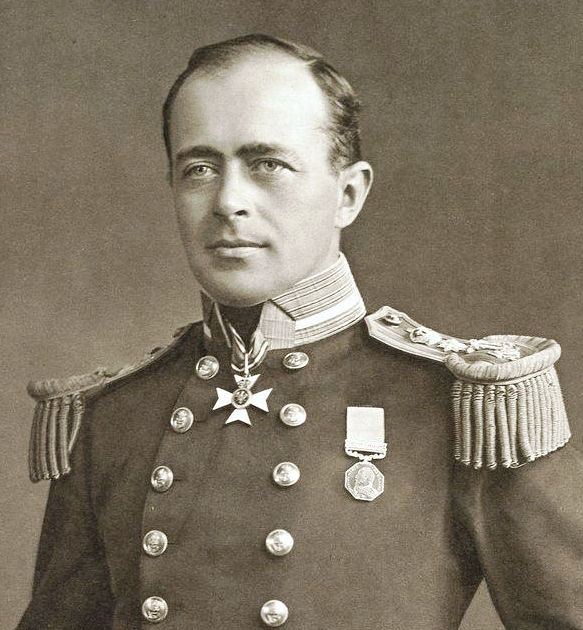 Picture Of Robert Falcon Scott English Explorer